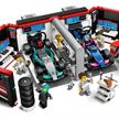 LEGO® City 60444 F1 Garage mit Mercedes-AMG & Alpine Rennautos | Bild 3