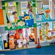 LEGO® Friends 42670 Heartlake City Wohn- und Einkaufsstrasse | Bild 5