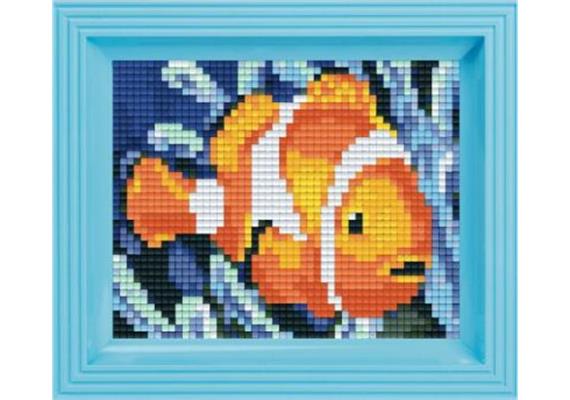 Pixel Geschenkbox mit 23 Pixel Vierecke - Clownfisch